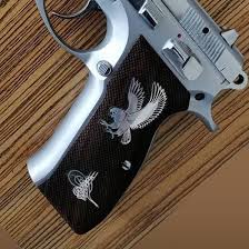 Tabanca Kabzeleri Pistol Grips Panosundaki Pin