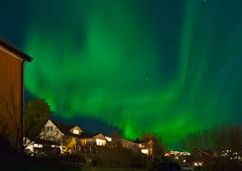 Das ist der beste ort um die polarlichter zu sehen und der anblick ist wirklich faszinierend! Polarlichter In Norwegen Mit Kind Im Rucksack