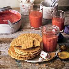 Zimtwaffeln Mit Zwetschgen Sorbet Pflaumensahne Rezept Zimt Waffeln Zimtwaffeln Waffeln