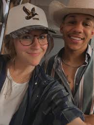 Happy wedding anniversary to my ride or die. Thank you for everything  you've done and continue to do. You are the best man I've ever met and I'm  so glad God brought