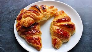 Les Croissants Au Beurre Maison Que Cuisine Sweet Cooking Food And Drink Food