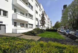 Jetzt wohnung kaufen in köln 3 Zimmer Wohnung Zum Verkauf Cusanusstr 10 51065 Koln Buchforst Mapio Net