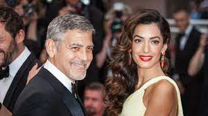 The actor, who graces gq 's cover as the magazine's 2020 icon of the year, was interrupted mid. George Clooney Sein Leben War Vor Seinen Kindern Leer Stern De