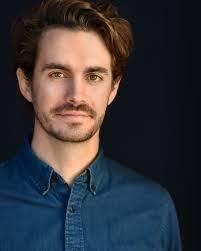 Leslie Wickham's Instagram, Twitter & Facebook