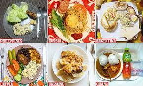 At teatime in the late afternoon they drink tea with their christmas. The Weirdest Christmas Dinners People Around The World Eat Daily Mail Online