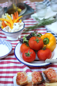 Ideas para hacer un picnic en casa - LOFT & TABLE