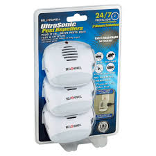 Just plug it in and it drives pests out. Bell Howell Ultrasonic Pest Repellers Walmart Com Walmart Com