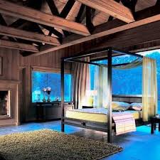 But more than that studies have shown that observing fish help alleviate stress and reduce blood pressure. Aquarium Bedroom Love It Blue Bedroom Design Canopy Bedroom Bedroom Inspirations