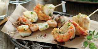 Brochetas de sepia y gambas - Lecturas