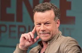 Check spelling or type a new query. Das Jenke Experiment Medienwachter Uberprufen Rtl Drogentrip Kultur Stuttgarter Zeitung