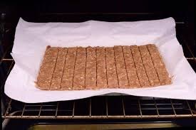 Although most of the recipes for making homemade beef jerky call for a thinly sliced, lean cut of beef that can be quite expensive, it is possible to make jerky using a simple pound of. Midwest Ground Beef Jerky Jerkyholic