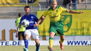 Teemu pukki was born on march 29, 1990 in kotka, finland as teemu eino antero pukki. Tests Pukki Erlegt Schalke Rb Comeback Gegen Gala