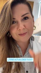 Recuerda que tu CV es tu portafolio de servicios. , ¿Tienes clara tu  propuesta de valor?, ¿Conoces muy bien tus habilidades?, ¿Tus objetivos?,  Clave tener tus logros y tu CV actualizados. , Si ...