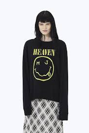 Hat jemand geldsorgen bzw jetzt die idee, dass man daraus etwa smachen kann?!? Modedesigner Vs Nirvana Logo Streit Geht In Die Nachste Runde Rock Antenne