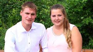 Sie verloben sich im juni 2021 laut horoskop mit der liebe ihres lebens! Sarafina Wollny Verrat Erste Details Zu Ihrem Brautkleid