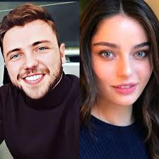 Tolgasaritas Aycaaysinturan عايشة ايشان مرشحة لبطولة مسلسل تولغا الجديد Pic Twitter Com Ircnbzvflm Tolgasaritas Aycaaysinturan عايشة ايشان مرشحة لبطولة
