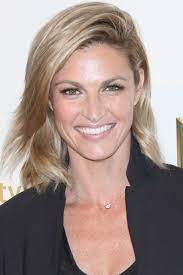 Erin Andrews Settles Lawsuit Against Hotel Over Peephole Video Taping Erin Andrews Erin Coffee Break