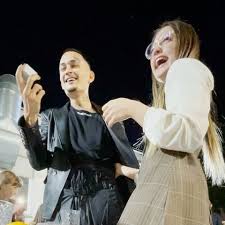 Jun 05, 2021 · в фильме моргенштерна разыгрывается коллизия «солдат возвращается с фронта к девушке, а девушка уже не та», а в последовавшем вскоре «бумеранге» леона жанно герой встречает девушку своей. Svadba Budet Morgenshtern Podtverdil Chto Zhenitsya Na Svoej Devushke Dilare