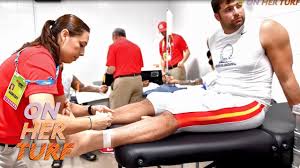 Listing the top salaries, cap hits, cash, earnings, contracts, and bonuses, for all active nfl players. Nfl Athletic Trainer Jobs