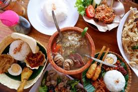 Menu makan malam enak di jogja. 15 Tempat Kuliner Sekitar Malioboro Yogyakarta Harganya Mulai Rp 5 000 An Halaman All Kompas Com