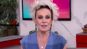 O nome foi dado em homenagem a um papagaio de estimação de 30 anos que a apresentad. Vacinada Com Duas Doses Ana Maria Braga E Afastada Da Globo Apos Testar Positivo Para Covid 19