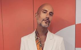 «eu sou como a fanny, uma vez concorrente, a vida toda concorrente», disse, entre risos, a teresa guilherme. Pedro Crispim Responde A Tudo O Claudio Ramos Ainda Mexe Contigo Vip Pt