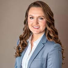 Kristen Hauk's Instagram, Twitter & Facebook