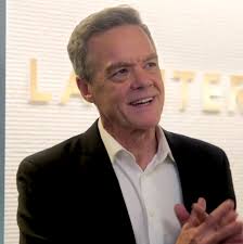 Neighbours star Stefan Dennis given beard ban by show boss