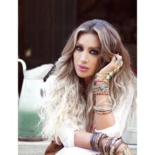 Résultat de recherche d'images pour "‫مايا دياب‬‎"