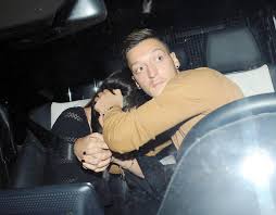 Willkommen auf der offiziellen facebook seite von mandy capristo. Mesut Ozil And Girlfriend Mandy Capristo Snapped Leaving London Club Sport Galleries Pics Express Co Uk