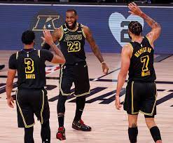 A frase que procura de jogador de basquete para ler e compartilhar. Nba Jogadores Decidem Seguir Com Playoffs Mas Lebron Abre Guerra Contra Trump Jovem Pan