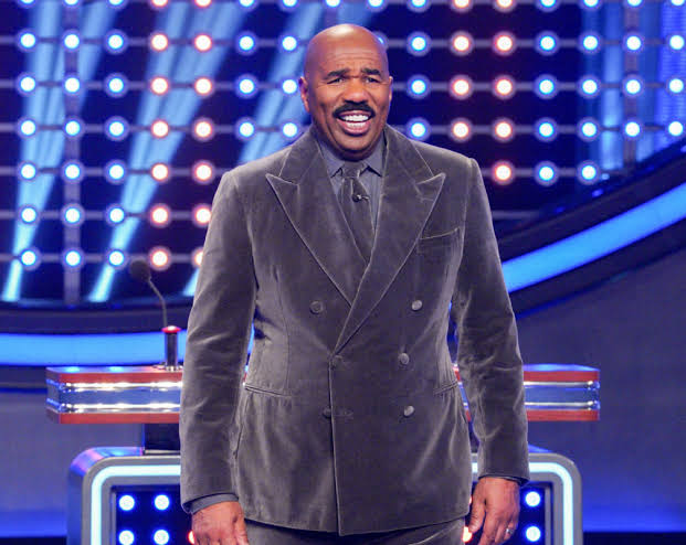 Steve Harvey, 68, Looks Stylish in Rare Red Carpet Appearance with Wife  Marjorie - AOL