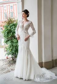 Im katalog der brautkleider oksana mukha finden sie neben weiß auch brautkleider in pink, cappuccino, creme, puder, beige und anderen. Brautkleid Oksana Brautmoden Walter
