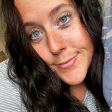 America, you know you're in trouble when QUEBEC is feeling patriotic for  Canada. ✊