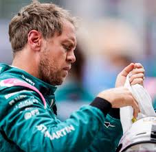 Die fans würdigen das umgehend. Formel 1 Vettel Sieht Sich Mit Beunruhigenden Fakten Konfrontiert Welt