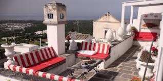 One of the prettiest towns in the brindisi province of puglia is ostuni. Ferienwohnung Apulien Ostuni Altstadt Luxuswohnung Voyemo