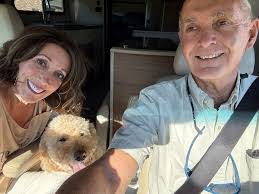 Mitzi Carlson's Instagram, Twitter & Facebook