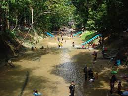 Which is about 25km from pekan seri langkap or 130km from kuala terengganu. Senarai 8 Tempat Menarik Di Besut Terengganu Yang Patut Dilawati