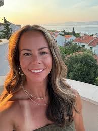 Rebecca Zaremba's Instagram, Twitter & Facebook