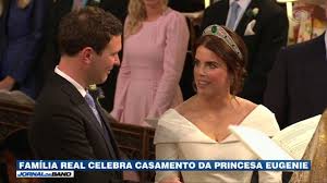 See more ideas about princess eugenie, princess, eugenie wedding. Familia Real Britanica Celebra Casamento Da Princesa Eugenie Youtube