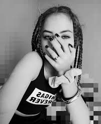 Laura Haga (@laura.haga.79) • Facebook