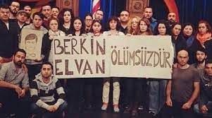 Güldür güldür'de tahammül edilemeyen isim. Ali Sunal Dan Guldur Guldur Yaniti Gormek Isteyene