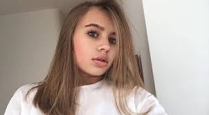 Dzieje się tak nie tylko za sprawą popularnych rodziców. Oliwia Bieniuk Idzie Do Szkoly Sredniej Na Balu Gimnazjalnym Przycmila Wszystkich O2 Serce Internetu