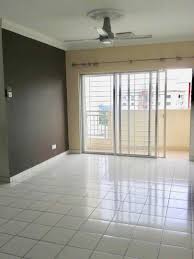956sft, corner unit, fully furnished with quality furniture and fixtures, direct access to own parking in the same floor, with swimming pool, gym, laundry. Widuri Impian Condominium Taman Desa Petaling Realman