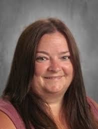 Deanna Bloomer's Instagram, Twitter & Facebook