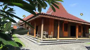 Seperti yang diketahui jika masyarakat jawa barat dikenal sangat ramah, sopan, bersahaja dan selalu optimis. Selain Joglo Inilah 7 Rumah Adat Jawa Timur Lainnya Orami