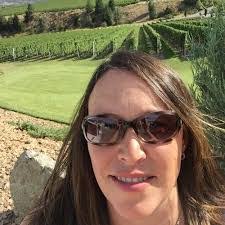 Jennifer Toombs's Instagram, Twitter & Facebook