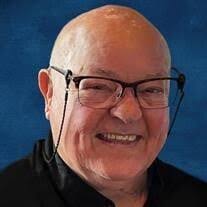 Ralph Lynn's Instagram, Twitter & Facebook