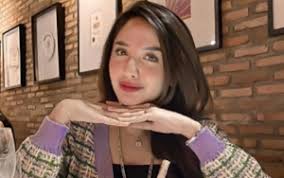 Menikah sejak 1989 camelia malik dan harry capri diketahui membuahkan. Camelia Malik Gugat Cerai Harry Capri Usai Puluhan Tahun Menikah