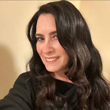 Hi, my family will be in NYC for the Christmas holiday. I know it's very  cold but what are some suggestions of things I need to bring to stay warm  as possible